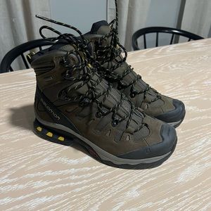 Salomon Quest 4D GTX